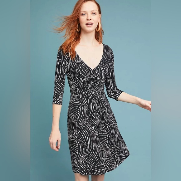 Maeve by Anthropologie Ruched V-Neck Dress in Black Motif - Size XSP - Picture 1 of 3